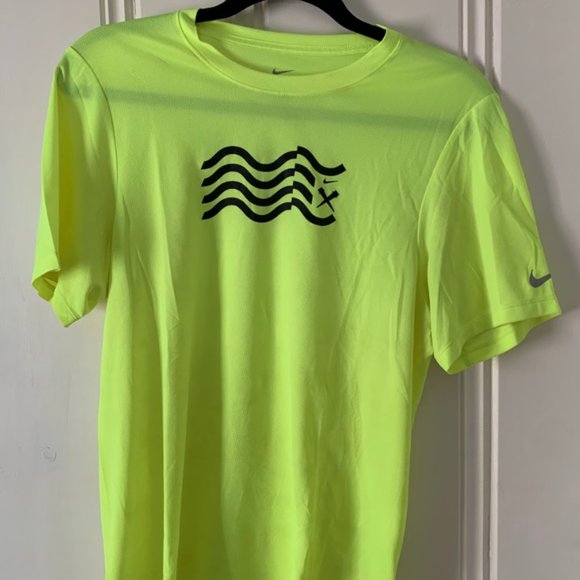 Nike Other - Neon Yellow Men’s fit Nike drifit top